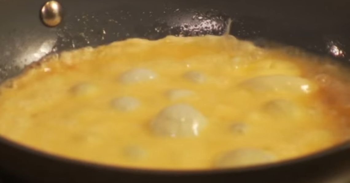 How to make simply the best fried egg using the omelette maker