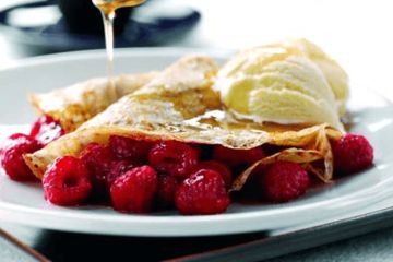 Honey and raspberry pancakes