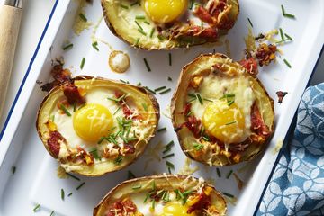 Egg jacket potato, with bacon